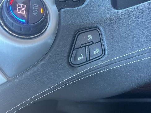 Used 2020 GMC Yukon SLT w/ Open Road Package image 20