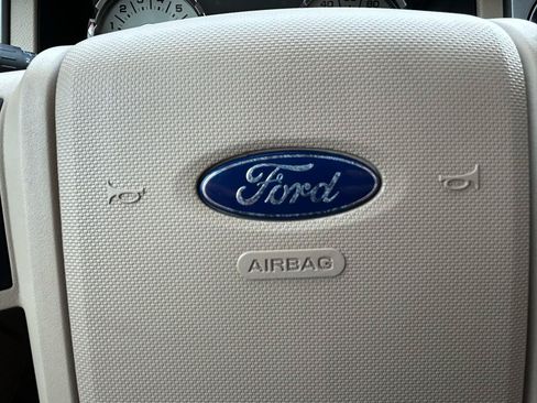 Used 2010 Ford Expedition EL 4WD image 21