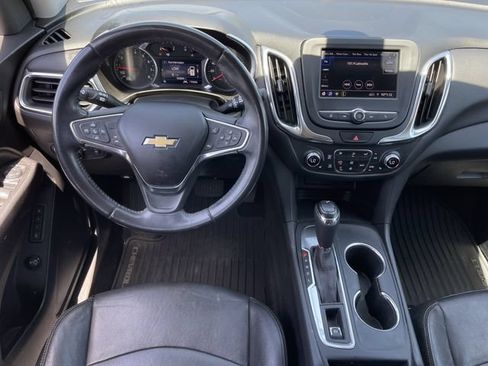 Used 2020 Chevrolet Equinox LT w/ Sport Edition FWD image 11