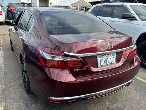 Used 2016 Honda Accord LX image 3
