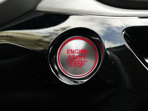 Used 2025 Acura MDX w/ Technology Package image 22