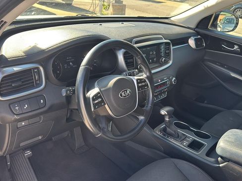 Used 2020 Kia Sorento S w/ Paint Protection Package FWD image 20