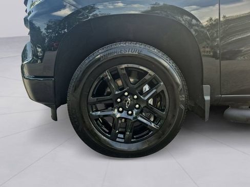 Used 2026 Chevrolet Silverado 1500 RST w/ Convenience Package II AWD/4WD image 9