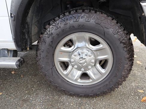 Used 2022 RAM 2500 Tradesman image 23