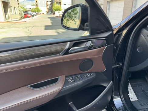 Used 2015 BMW X4 xDrive28i image 16