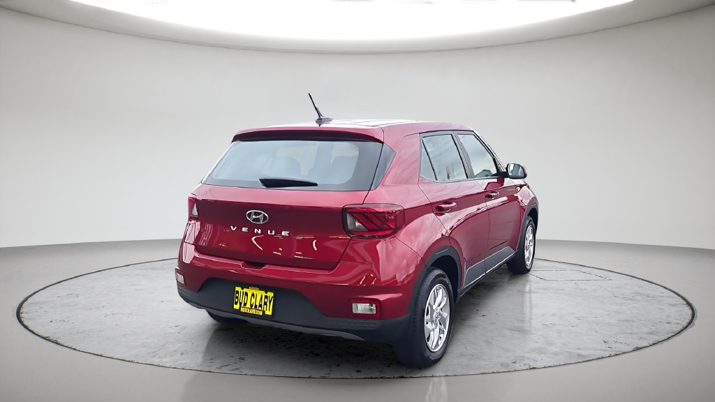 Used 2026 Hyundai Venue SE FWD image 7