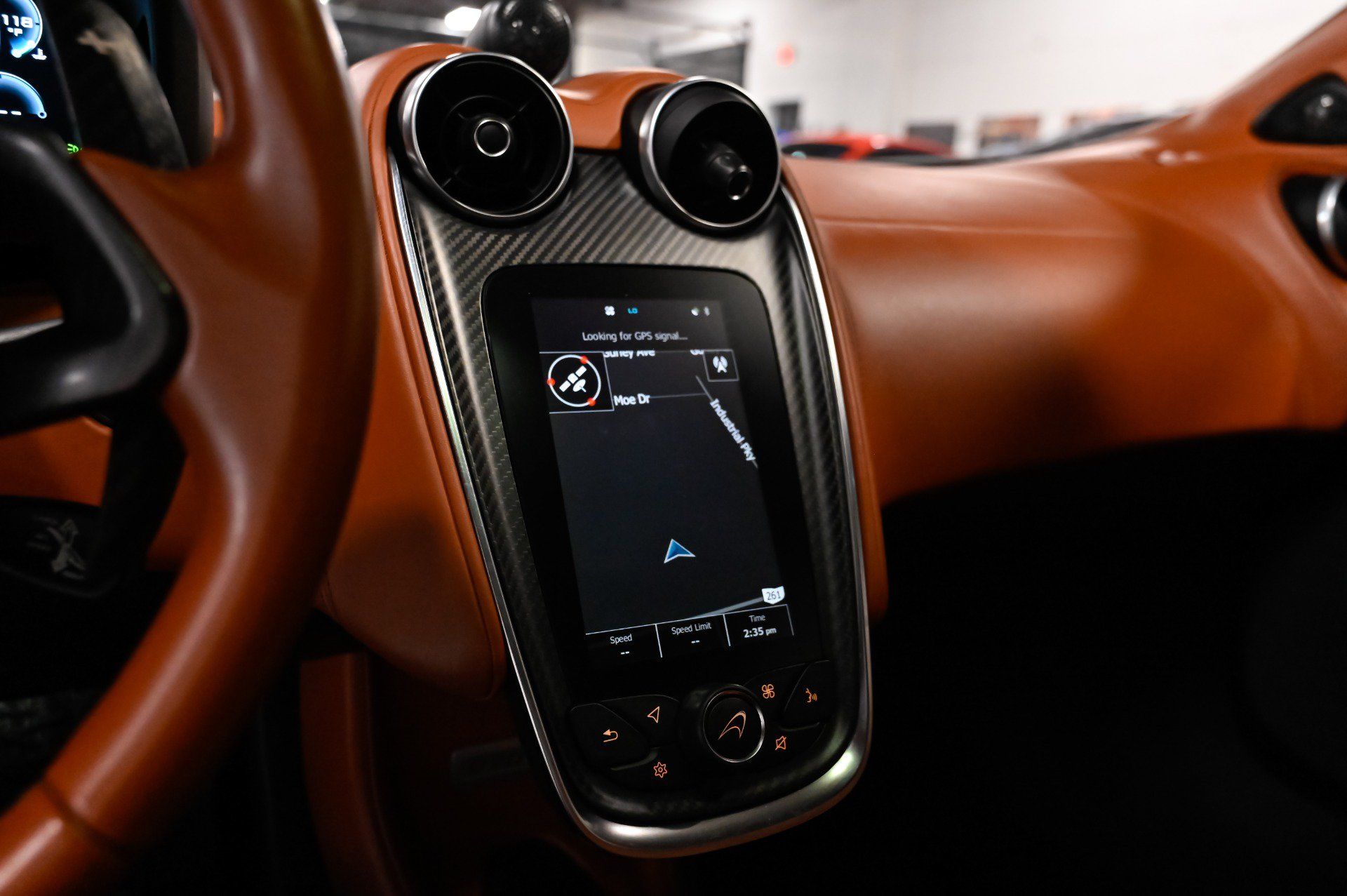Used 2017 McLaren 570S RWD image 9