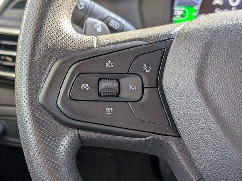 Used 2023 Chevrolet Bolt LT image 18