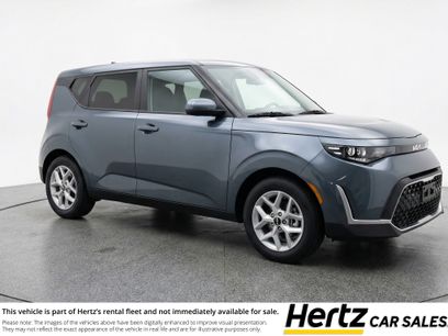 Used 2025 Kia Soul LX w/ LX Technology Package
