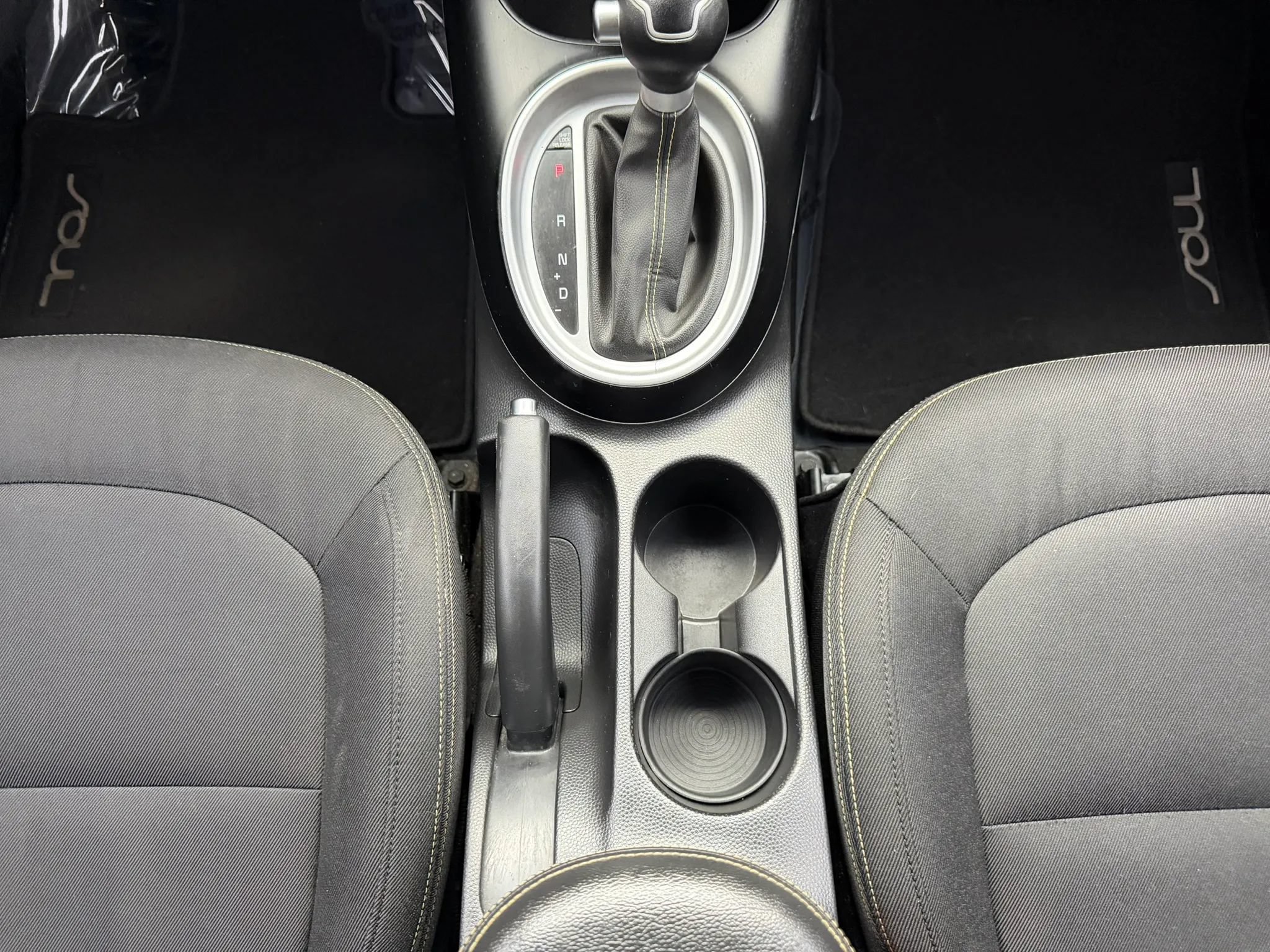 Used 2014 Kia Soul + FWD image 25