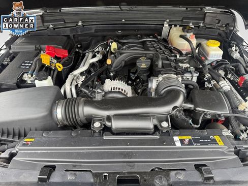 Used 2022 Jeep Wrangler Unlimited Sport AWD/4WD image 23