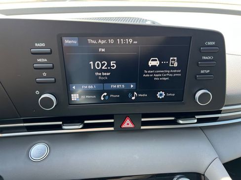 Used 2025 Hyundai Elantra Sport image 21