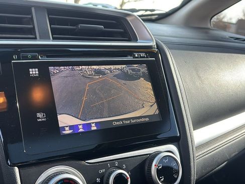 Used 2015 Honda Fit EX image 22