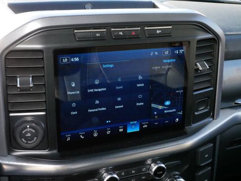 Used 2022 Ford F150 Lariat w/ Max Trailer Tow Package image 22