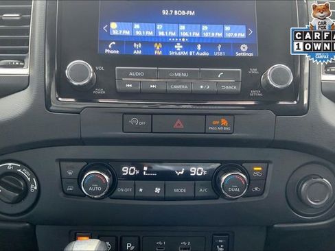Used 2023 Nissan Frontier SV w/ SV Premium Package image 31