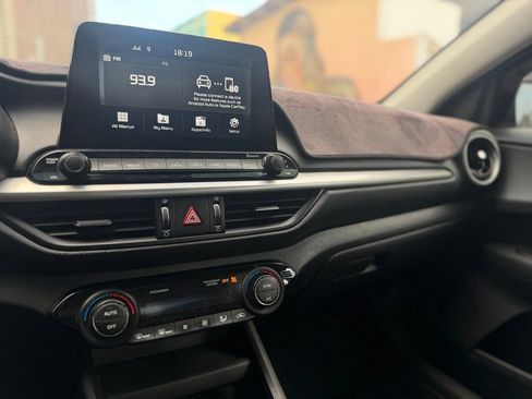 Used 2019 Kia Forte Sedan FWD image 18