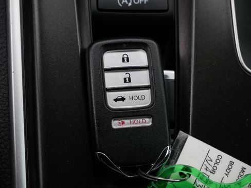 Certified 2022 Honda Accord Sport image 31