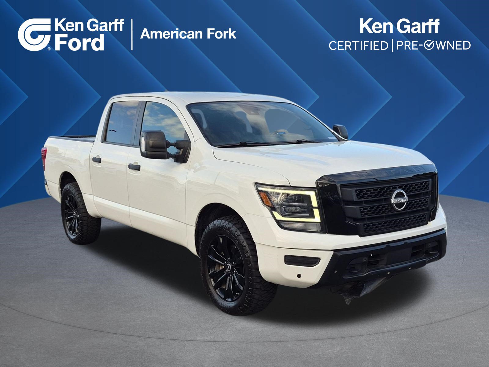 Used 2023 Nissan Titan SV w/ SV Convenience Package AWD/4WD image 1