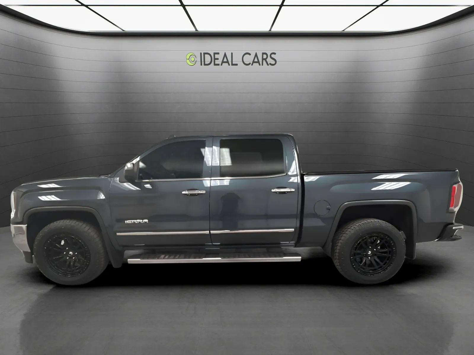 Used 2018 GMC Sierra 1500 SLT AWD/4WD image 8