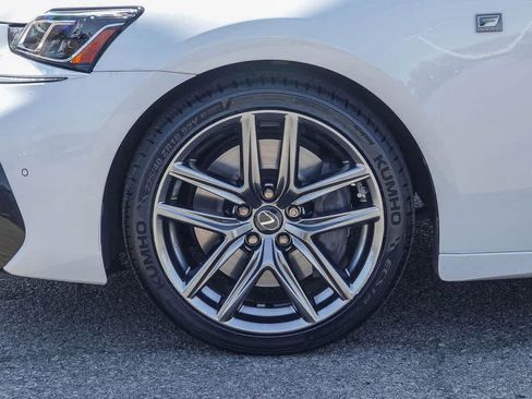 Used 2019 Lexus IS 350 F Sport image 10