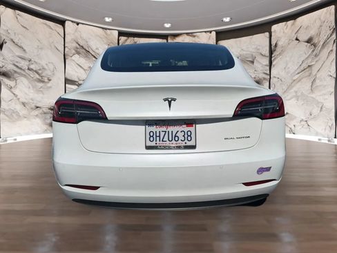 Used 2018 Tesla Model 3 Long Range AWD/4WD image 7