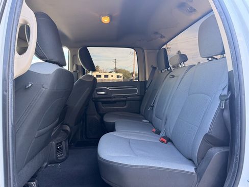 Used 2019 RAM 3500 Big Horn RWD image 12