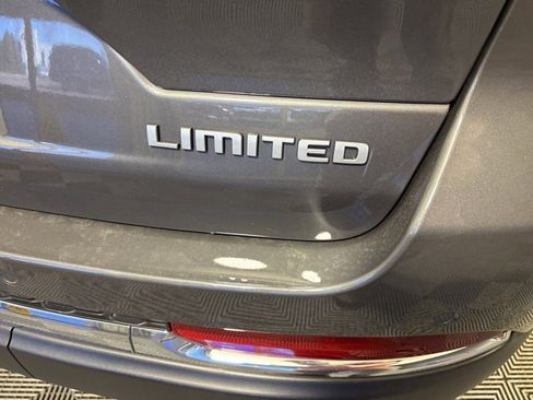 New 2025 Jeep Grand Cherokee Limited w/ Trailer Tow Package image 8