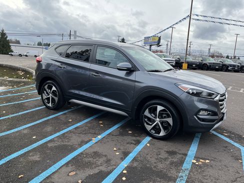 Used 2017 Hyundai Tucson Limited image 7