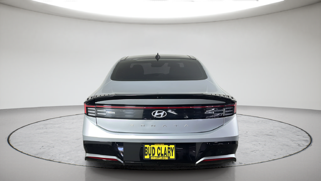 Used 2025 Hyundai Sonata SEL FWD image 9