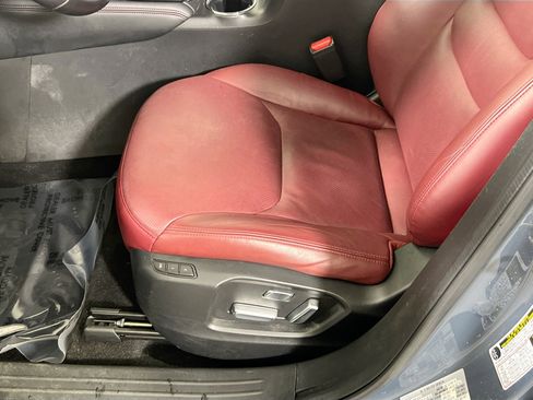 Used 2023 MAZDA CX-9 Carbon Edition image 18