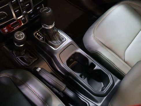 New 2026 Jeep Gladiator Mojave AWD/4WD image 22