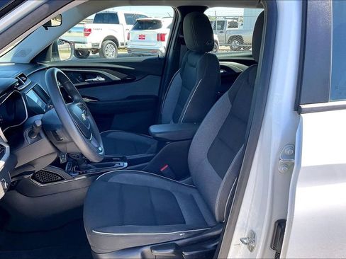 Used 2022 Chevrolet TrailBlazer LS image 18