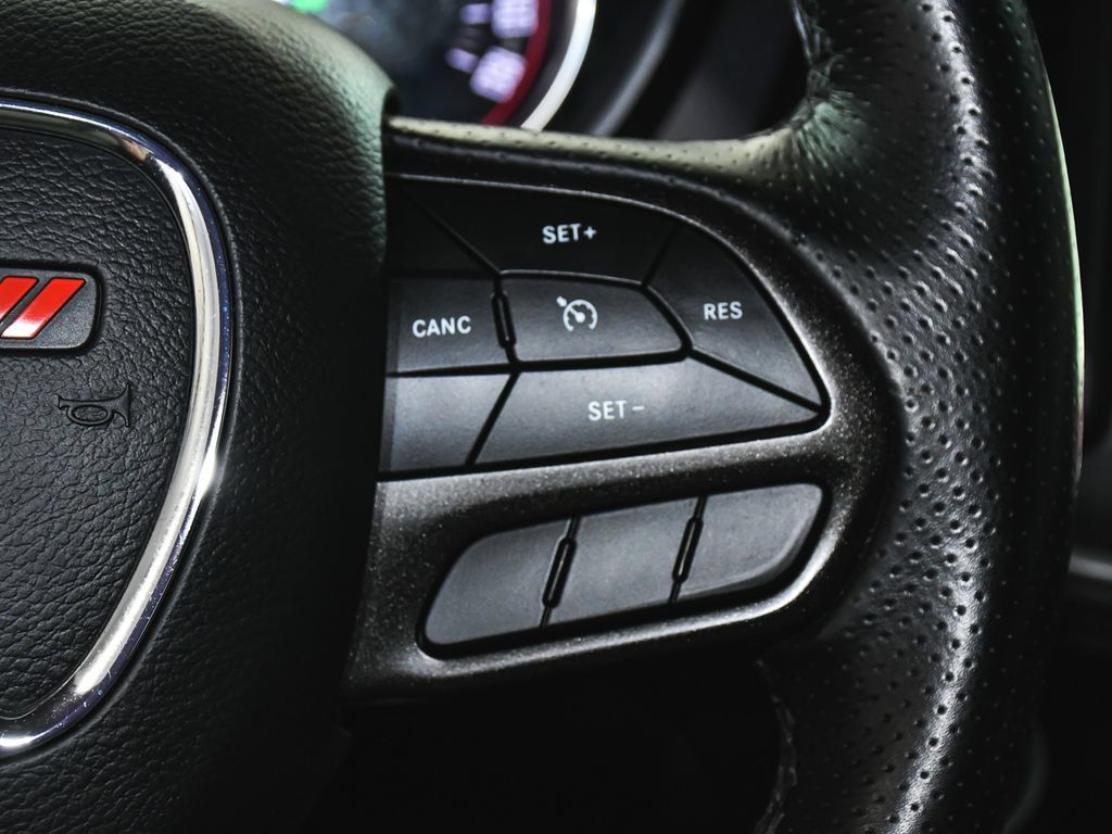 Used 2022 Dodge Challenger R/T Scat Pack RWD image 31
