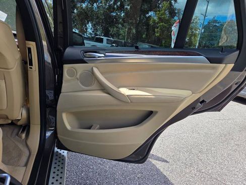 Used 2013 BMW X5 xDrive35i w/ Convenience Pkg image 37