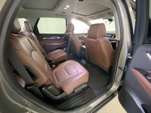 Used 2018 Buick Enclave Avenir w/ Avenir Technology Package image 33