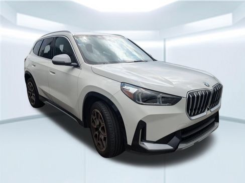 Used 2024 BMW X1 xDrive28i w/ Technology Package AWD/4WD image 3