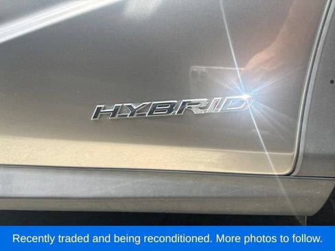 Used 2018 Lexus RX 450hL Luxury w/ Cold Area Package (CT) AWD/4WD image 3