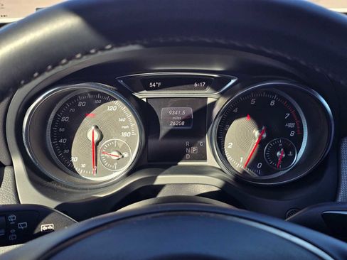 Used 2020 Mercedes-Benz GLA 250 4MATIC image 25