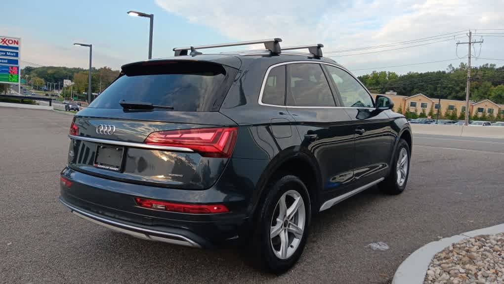 Used 2023 Audi Q5 2.0T Premium w/ Convenience Package AWD/4WD image 5