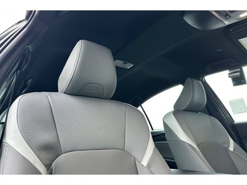 New 2026 Toyota Camry SE FWD image 18
