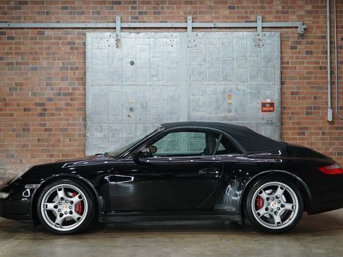 Used 2006 Porsche 911 Carrera 4S image 1