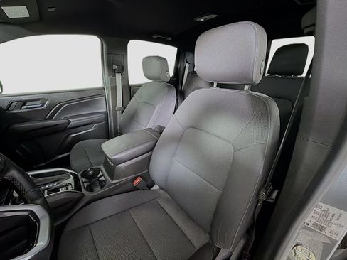 Used 2023 Chevrolet Colorado LT w/ LT Convenience Package RWD image 14