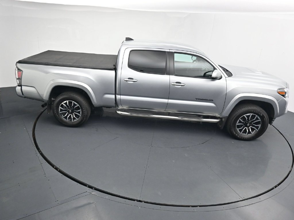 Used 2022 Toyota Tacoma TRD Sport AWD/4WD image 31