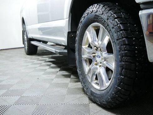 Used 2016 Ford F150 XLT w/ Equipment Group 302A Luxury AWD/4WD image 8