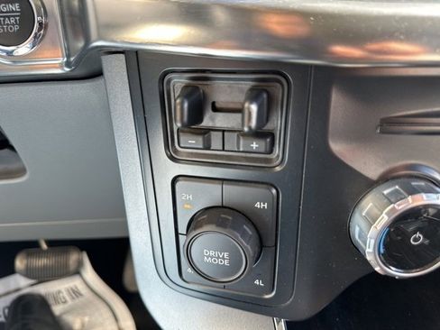 Used 2023 Ford F150 Lariat w/ Equipment Group 502A High image 25