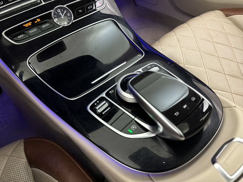 Used 2019 Mercedes-Benz E 300 image 27