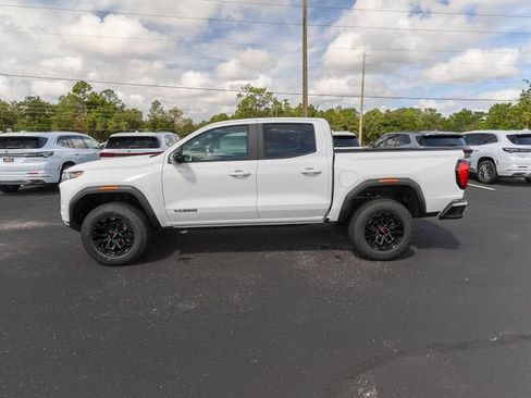 New 2026 GMC Canyon Elevation RWD image 5