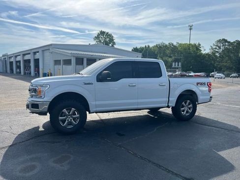 Used 2019 Ford F150 XLT w/ Equipment Group 302A Luxury AWD/4WD image 36