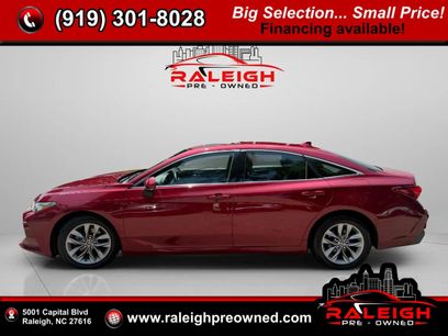 Used 2019 Toyota Avalon XLE w/ Moonroof Package