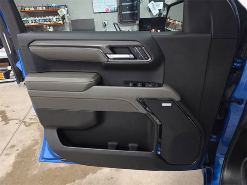 Certified 2022 Chevrolet Silverado 1500 ZR2 w/ Technology Package image 25